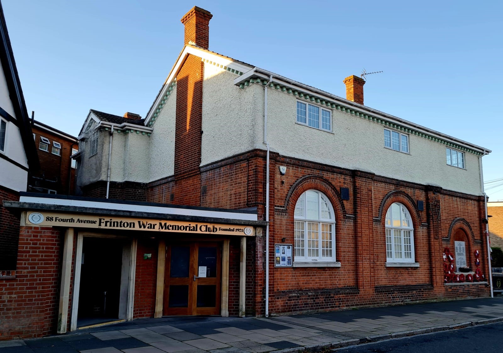 Gallery | Frinton-on-Sea War Memorial Club